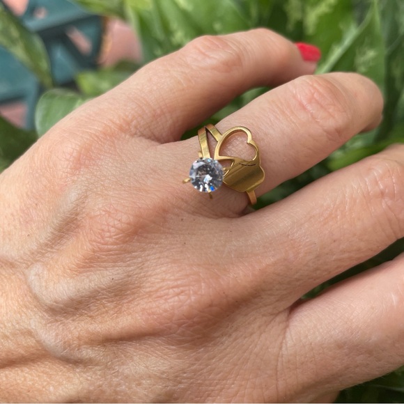 NWT Stainless Steel Gold zircon double Heart Woman ring Size 6.5 - Picture 11 of 16